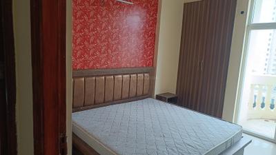 Bedroom Image of 1180 Sq.ft 2 BHK Apartment / Flat for sale in Amrapali Silicon City, Sector 76 Noida for Rs. 11400000