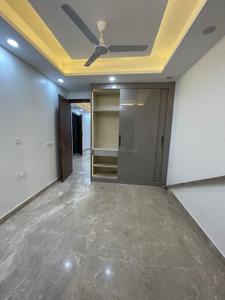 Bedroom Image of 1125 Sq.ft 3 BHK Builder Floor for rent in Chittaranjan Park New Delhi for Rs. 75000