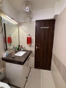 Bathroom Image of 1830 Sq.ft 3 BHK Apartment / Flat for sale in Paras Irene, Sector 70A Gurgaon for Rs. 18500000