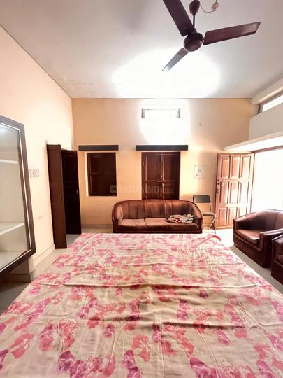 BLACK STONE REALTY Bedroom 1