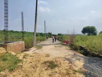 Image of 900 Sq.ft Residential Plot / Land for sale in Sheorajpur, Greater Noida for Rs. 2500000