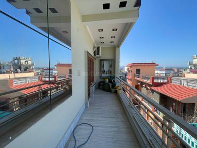 Balcony Image of 1000 Sq.ft 2 BHK Independent House for rent in Gumaniwala Rishikesh for Rs. 13500