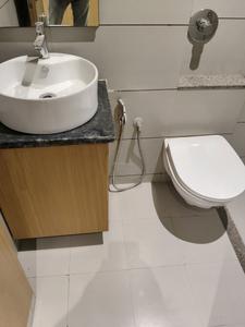 Common Bathroom Image of 1150 Sq.ft 2 BHK Apartment / Flat for sale in Godrej Carmel, Chandkheda Ahmedabad for Rs. 5050000