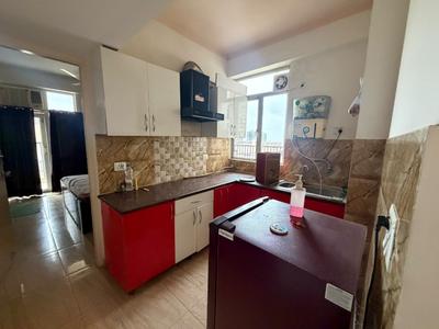 Kitchen Image of 975 Sq.ft 2 BHK Apartment / Flat for sale in Phase 2 Noida for Rs. 8400000