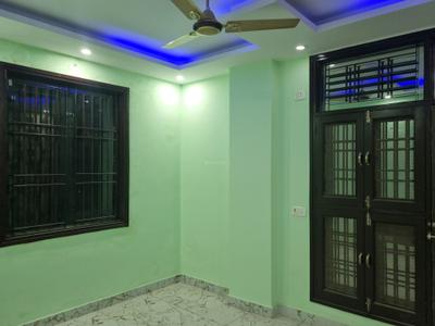 Bedroom Image of 675 Sq.ft 3 BHK Apartment / Flat for sale in Razapur Khurd New Delhi for Rs. 4000000