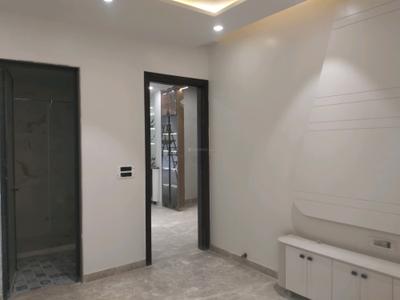 Bedroom Image of 1800 Sq.ft 3 BHK Builder Floor for sale in Vikaspuri New Delhi for Rs. 35000000