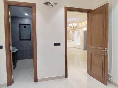 Bedroom Image of 2995 Sq.ft 3 BHK Apartment / Flat for sale in Mahindra Luminare, Sector 59 Gurgaon for Rs. 70000000