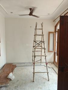 Bedroom Image of 600 Sq.ft 1 RK Independent House for rent in Alpha II Greater Noida for Rs. 11000
