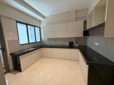 Kitchen Image of 2000 Sq.ft 4 BHK Apartment / Flat for sale in Bandra East Mumbai for Rs. 118400000