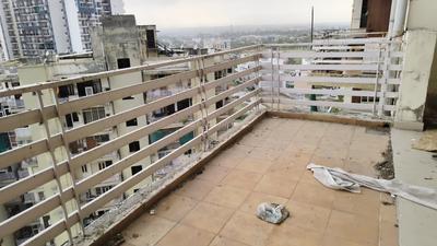 Kitchen Image of 2150 Sq.ft 3.5 BHK Apartment / Flat for sale in RAS Palm Residency, Sector 76 Faridabad for Rs. 10500000