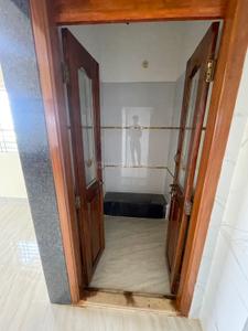 Bathroom Image of 1100 Sq.ft 2 BHK Builder Floor for rent in Shri Ramanagara Davanagere for Rs. 12000