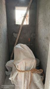 Bathroom Image of 768 Sq.ft 2 BHK Apartment / Flat for sale in Paschim Putiary Kolkata for Rs. 2900000