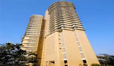 4.5 BHK Flat