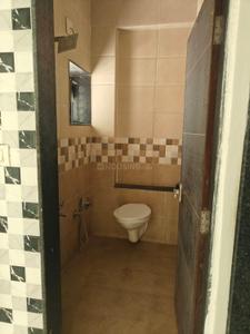 Bathroom Image of 1720 Sq.ft 3 BHK Apartment / Flat for sale in Hansol Ahmedabad for Rs. 7000000