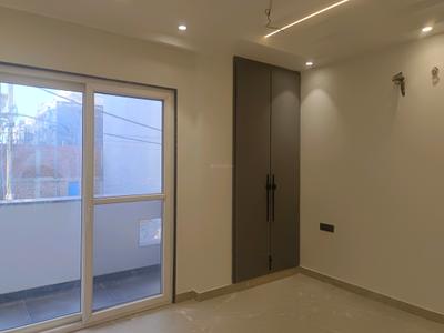 Bedroom Image of 1250 Sq.ft 3 BHK Builder Floor for sale in Sector 17 Rohini New Delhi for Rs. 15000000