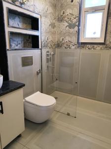 Common Bathroom Image of 2800 Sq.ft 4 BHK Builder Floor for sale in Uppal Southend, Sector 49 Gurgaon for Rs. 42500000