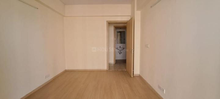 DLF Express Greens Main Image 1