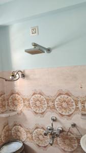Bathroom Image of 700 Sq.ft 2 BHK Builder Floor for rent in Haltu Kolkata for Rs. 15000