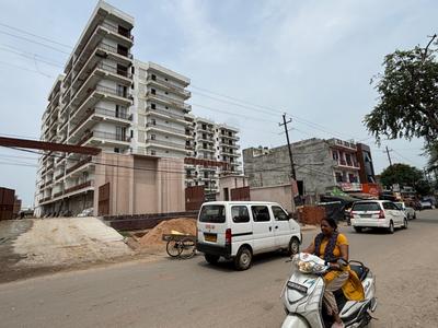 Image of 756 Sq.ft 2 BHK Apartment / Flat for sale in Dream Galaxy, Nijampur Malhaur, Lucknow for Rs. 5481000