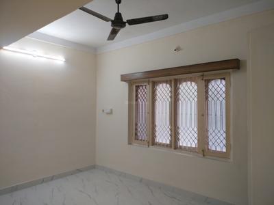 Bedroom Image of 1200 Sq.ft 2 BHK Builder Floor for rent in Koramangala Bengaluru for Rs. 30000