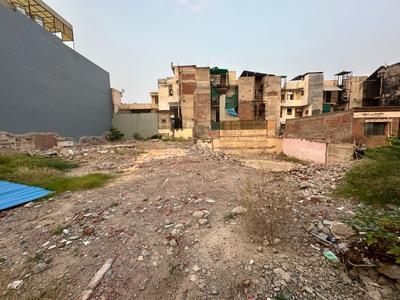 Image of 900 Sq.ft Residential Plot / Land for sale in Sector 50, Noida for Rs. 300000000