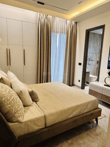 Bedroom Image of 2271 Sq.ft 3 BHK Apartment / Flat for sale in Sawasdee Heights, Shakurpur New Delhi for Rs. 46500000