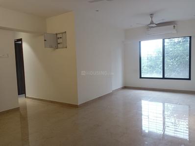 Living Room Image of 740 Sq.ft 2 BHK Apartment / Flat for sale in Durva, Andheri West Mumbai for Rs. 25000000