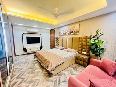 Bedroom Image of 3270 Sq.ft 4.5 BHK Builder Floor for sale in Emaar Marbella, Sector 66 Gurgaon for Rs. 52500000
