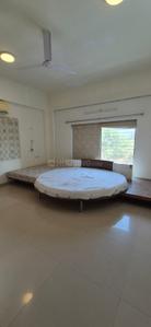 Bedroom Image of 4800 Sq.ft 4 BHK Apartment / Flat for sale in Thaltej Ahmedabad for Rs. 45000010