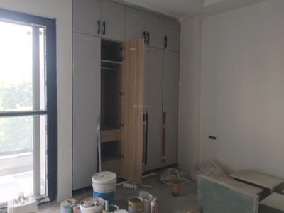 Bedroom Image of 1800 Sq.ft 3 BHK Builder Floor for sale in Vikaspuri New Delhi for Rs. 35000000