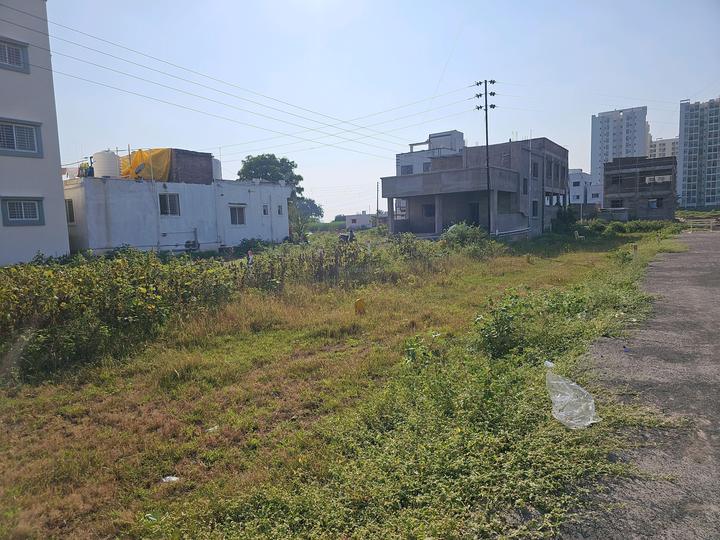 Aarohi Park Main Image 1