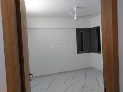 Bedroom Image of 2025 Sq.ft 3 BHK Apartment / Flat for sale in V V Akshat Paradise, Sargasan Gandhinagar for Rs. 14500000