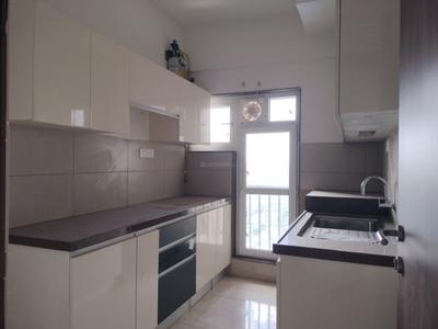 Kitchen Image of 850 Sq.ft 2 BHK Apartment / Flat for rent in Shapoorji Pallonji BKC 28, Bandra East Mumbai for Rs. 100000