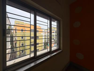 Balcony Image of 1000 Sq.ft 3 BHK Apartment / Flat for sale in Teghoria Kolkata for Rs. 4000000