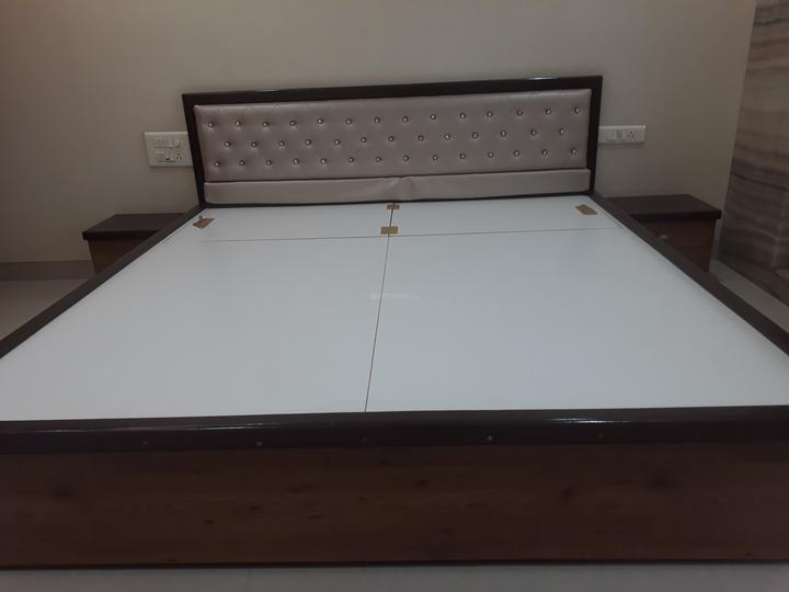 Metro Tulsi Sagar Bedroom 1