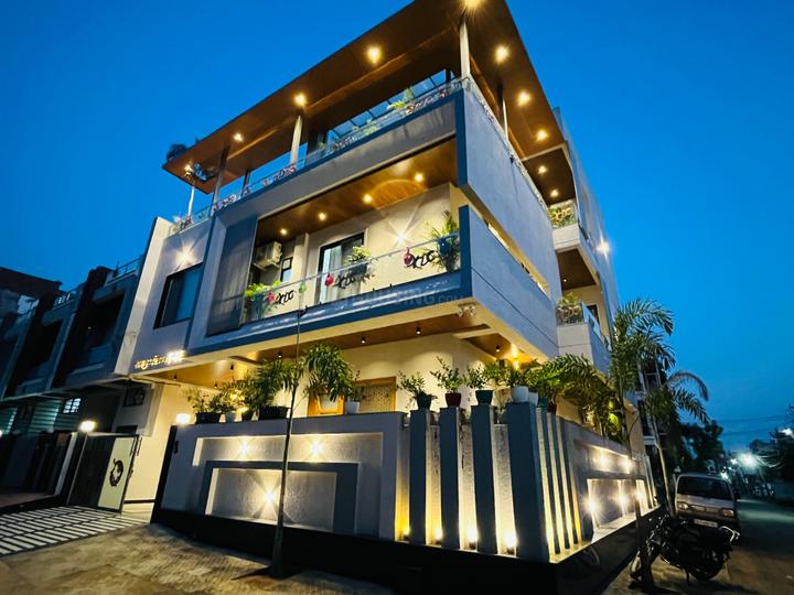 Gandhi Path West Main Image 1