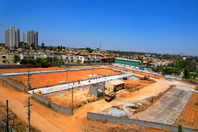 Thyme Park Plot View 1
