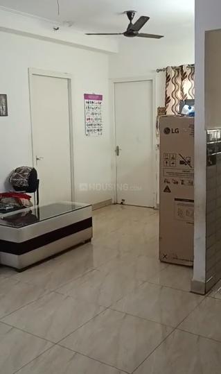 Gaur City 7th Avenue Main Image 1