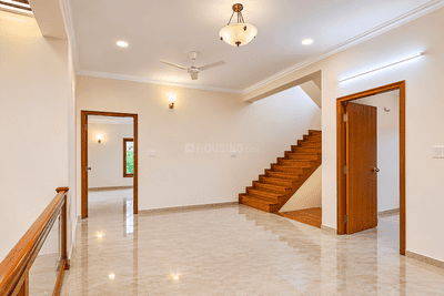 Image of 6500 Sq.ft 6 BHK Villa for rent in Gomti Nagar, Lucknow for Rs. 150000