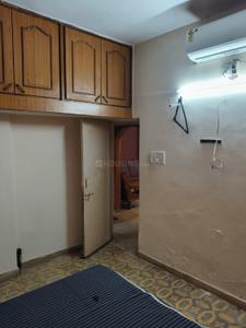 Bedroom Image of 620 Sq.ft 2 BHK Apartment / Flat for rent in Maninagar Ahmedabad for Rs. 14000