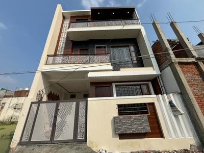Building Image of 2500 Sq.ft 5 BHK Independent House for sale in Awaleshpur Varanasi for Rs. 21000000