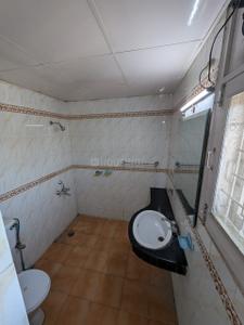 Bathroom Image of 1650 Sq.ft 3 BHK Apartment / Flat for sale in Sujjan Vihar, Sector 43 Gurgaon for Rs. 25000000