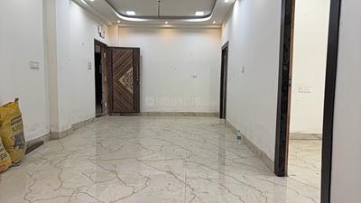 Living Room Image of 1200 Sq.ft 3 BHK Builder Floor for rent in Picnic Garden Kolkata for Rs. 25000