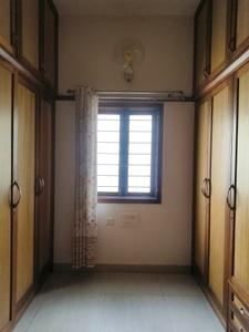 Bedroom One Image of 4200 Sq.ft 4 BHK Independent House for rent in Sanjaynagar Bengaluru for Rs. 300000