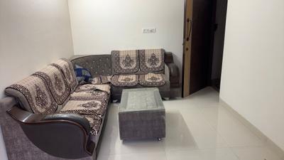 Living Room Image of 700 Sq.ft 1 BHK Apartment / Flat for sale in Kalyan West Kalyan for Rs. 4351000