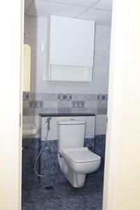 Bathroom Image of 1500 Sq.ft 3 BHK Apartment / Flat for rent in Sattva Park Cubix Phase 1, Devanahalli Bengaluru for Rs. 45000