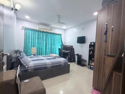 Bedroom Image of 1800 Sq.ft 3 BHK Apartment / Flat for sale in K Raheja Vistas, Powai Mumbai for Rs. 63000000