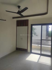 Bedroom Image of 1620 Sq.ft 3 BHK Builder Floor for sale in Amolik Aster Woods, Sector 98 Faridabad for Rs. 14000000