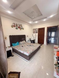 Bedroom Image of 2000 Sq.ft 3 BHK Builder Floor for sale in BPTP District 6 Block L, Sector 84 Faridabad for Rs. 30000000