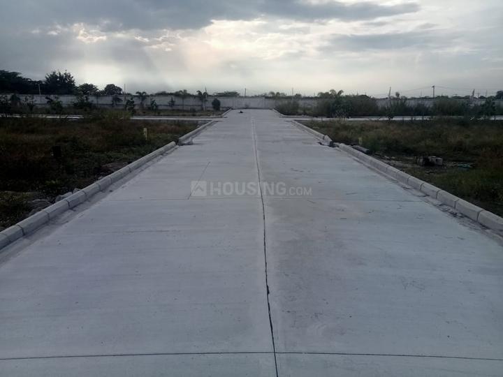 Hamlet Avenue Main Image 1